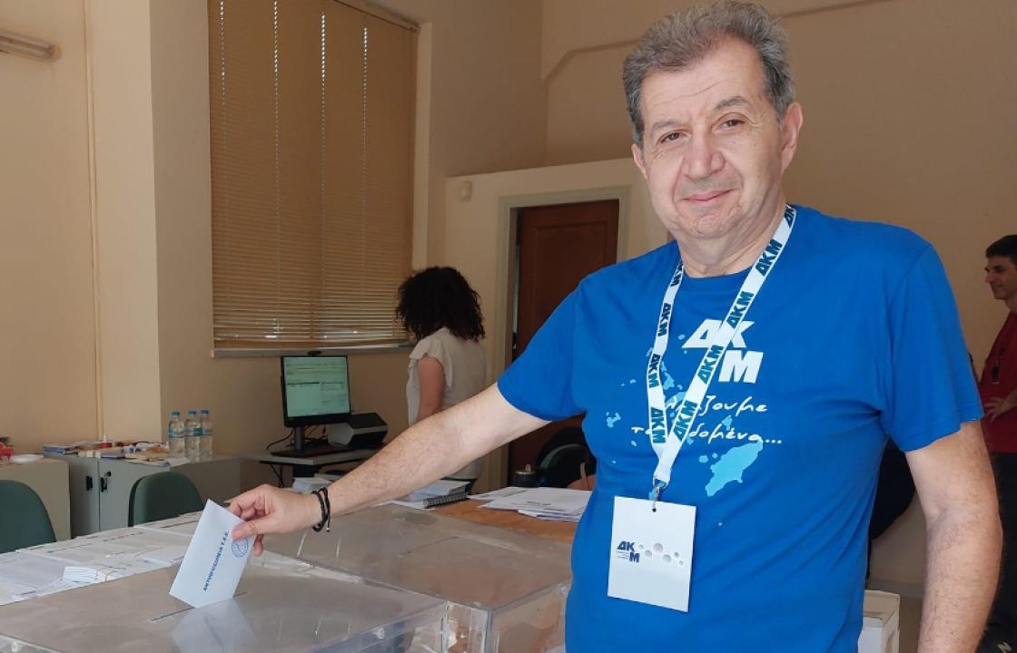 Γ. Χρυσουλάκης: Ανακαλώ ρητά την ψήφο μου υπέρ της παραμονής του Π. Πικιώνη και δηλώνω ότι τάσσομαι υπέρ της απομάκρυνσής του