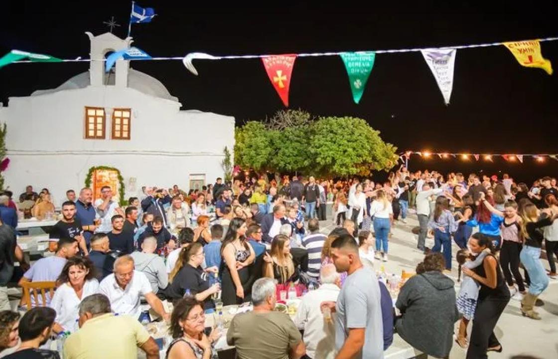 Fake news τα περί απαγόρευσης λειτουργίας ψησταριών σε πανηγύρια – Δεν έχει αλλάξει καμία ρύθμιση λέει η κυβέρνηση