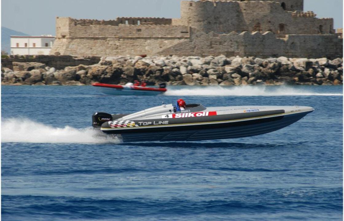 Ο 1ος αγώνας στο πανελλήνιο πρωτάθλημα φουσκωτών σκαφών στη Ρόδο με την συμμετοχή Κώων-Δείτε φωτο!!