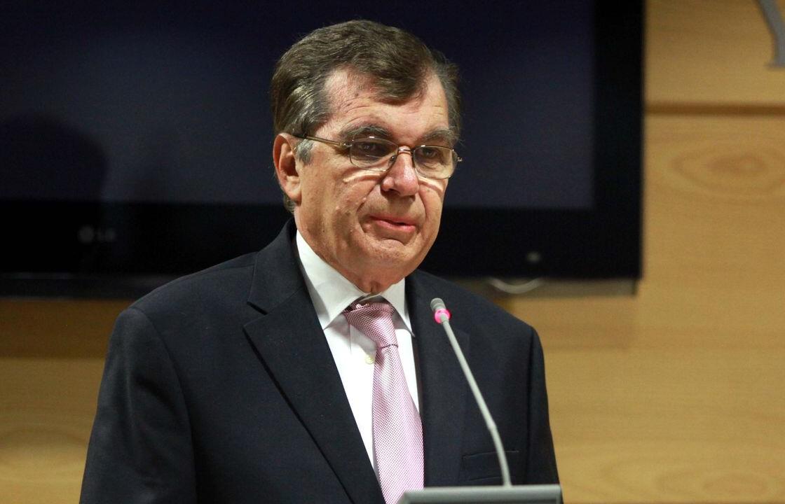 Ερώτηση στην Βουλή για τα κέντρα λαθρομεταναστών στα Δωδεκάνησα κατέθεσε ο Κρεμαστινός.Έστειλε επιστολή στο δήμαρχο Ρόδου