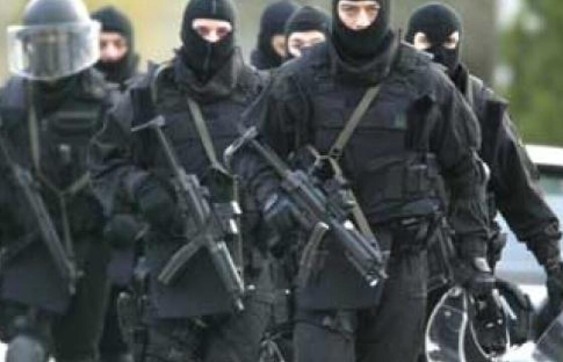 Ρόδος: Με μαύρες κουκούλες πάνω από 70 αστυνομικοί και λιμενικοί έκαναν &quot;φύλλο και φτερό&quot; τον Τσιγγάνικο Καταυλισμό 