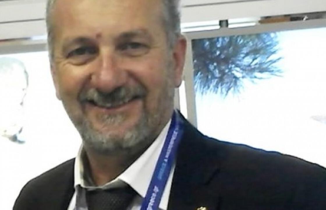 &#039;&#039;Ο Καϊσερλης πουλάει τον Ιπποκράτη&#039;&#039;. Άρθρο του Ν. Κανταρζή